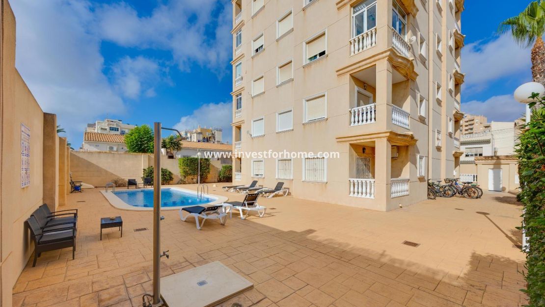 Sale - Apartment - Torrevieja - Nueva Torrevieja - Aguas Nuevas