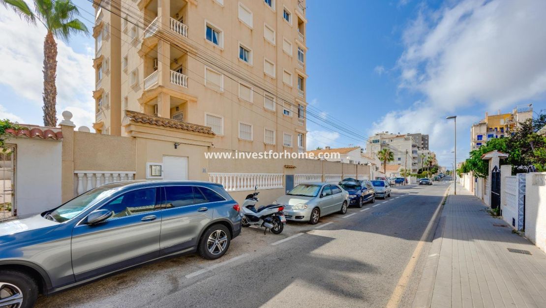 Sale - Apartment - Torrevieja - Nueva Torrevieja - Aguas Nuevas