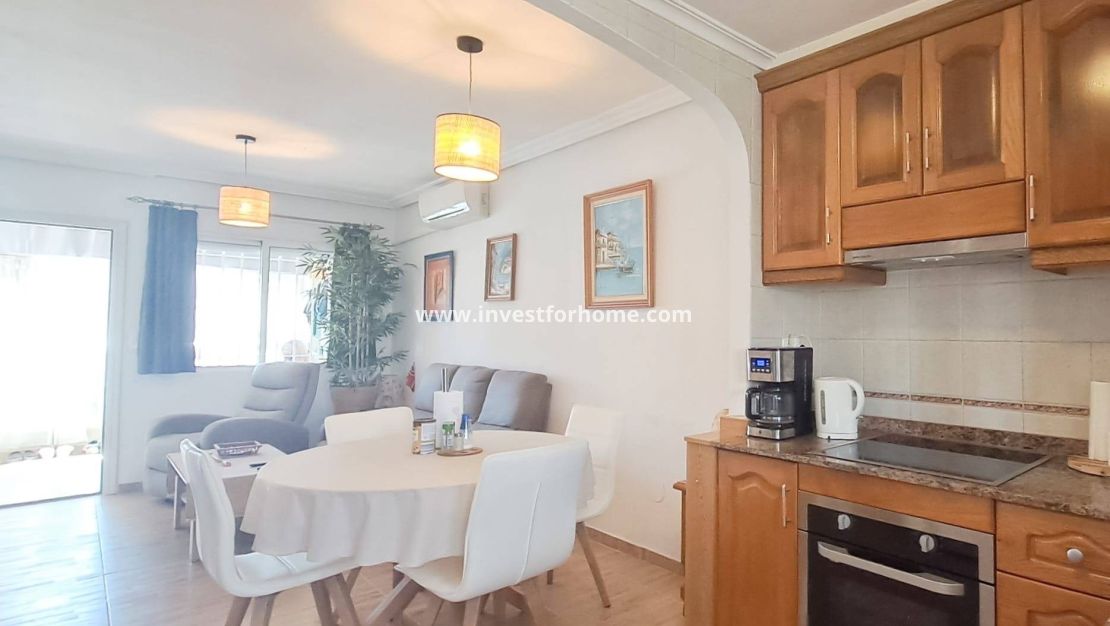 Sale - Apartment - Torrevieja - Parque Acuático - Sector 25