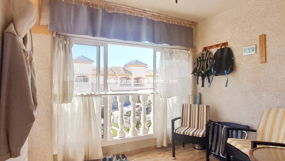 Sale - Apartment - Torrevieja - Parque Acuático - Sector 25