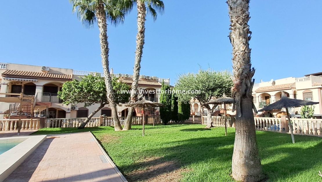 Sale - Apartment - Torrevieja - Parque Acuático - Sector 25