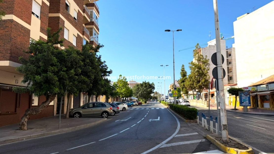 Sale - Apartment - Torrevieja - PARQUE DE LAS NACIONES