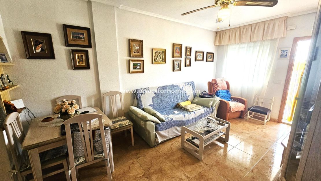 Sale - Apartment - Torrevieja - Parque Las Naciones