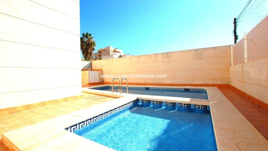 Sale - Apartment - Torrevieja - Parque Las Naciones