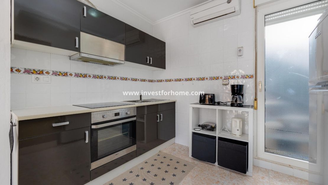 Sale - Apartment - Torrevieja - Parque Las Naciones