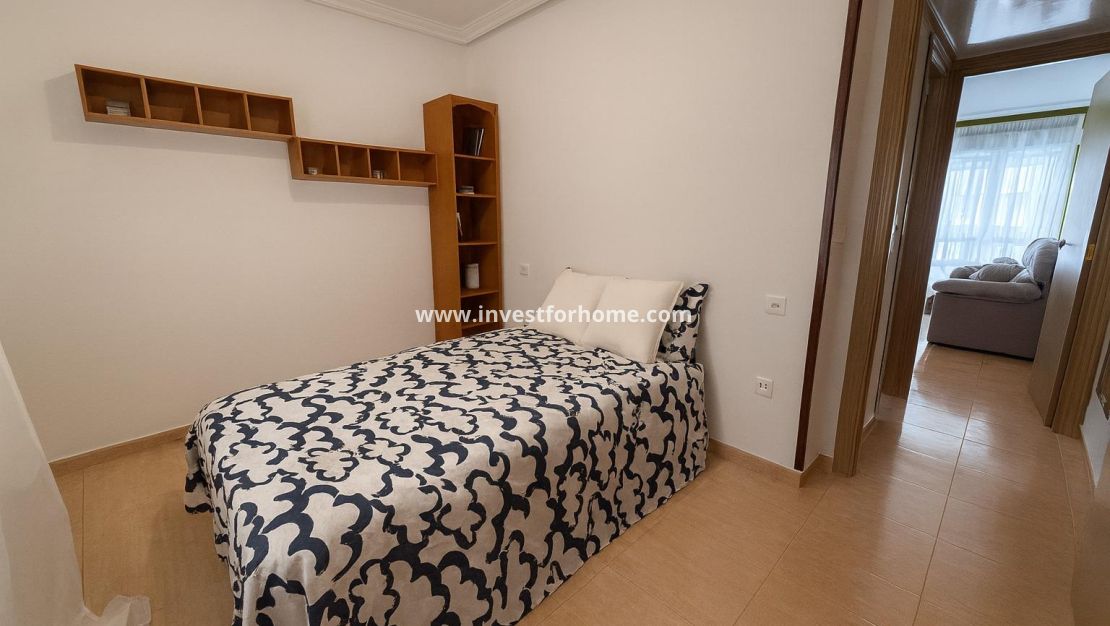 Sale - Apartment - Torrevieja - Parque Las Naciones