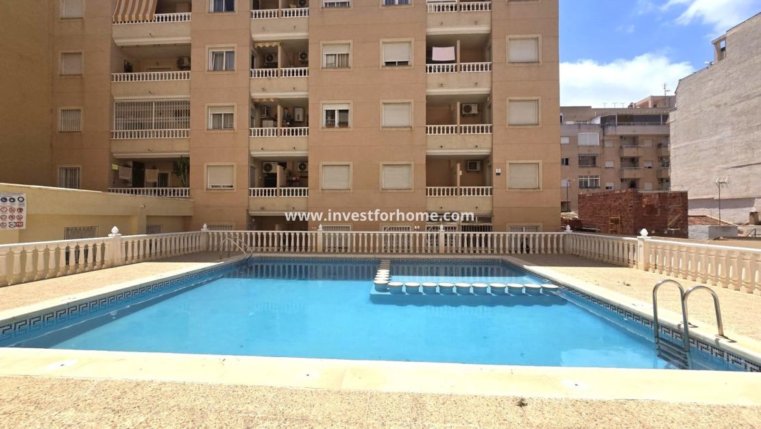 Sale - Apartment - Torrevieja - Parque Las Naciones