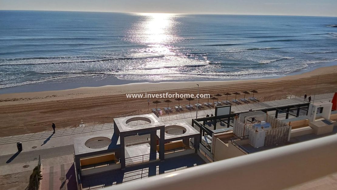 Sale - Apartment - Torrevieja - Playa De La Mata