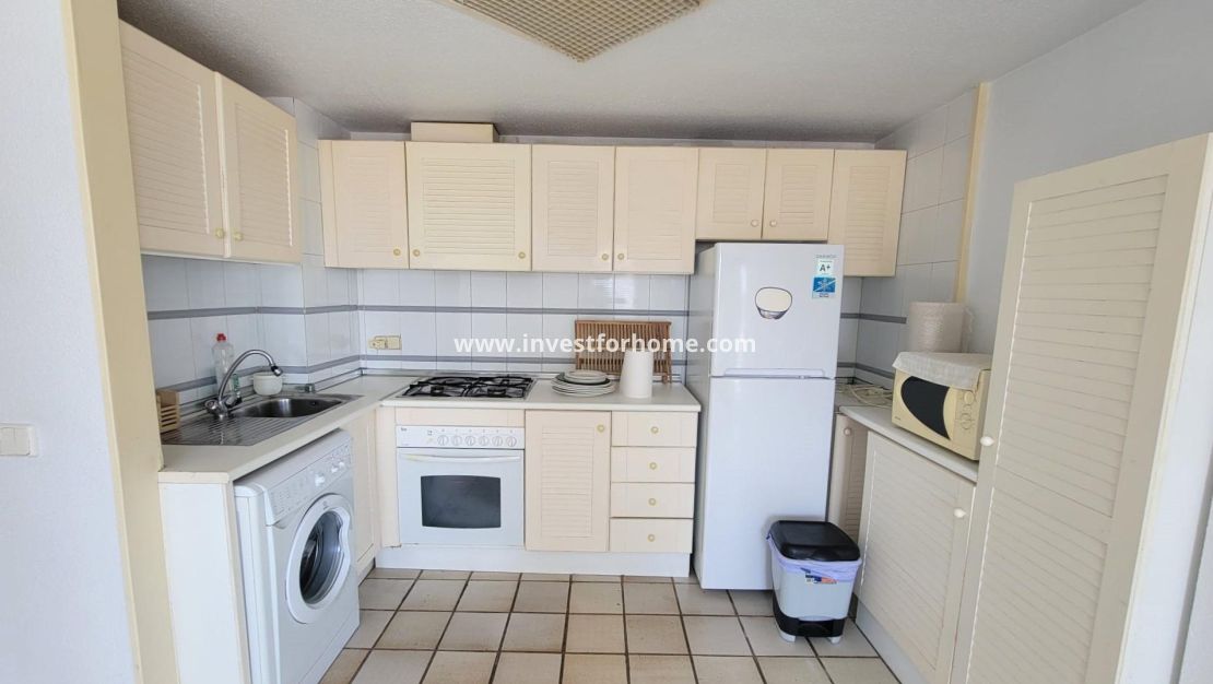 Sale - Apartment - Torrevieja - Playa De La Mata