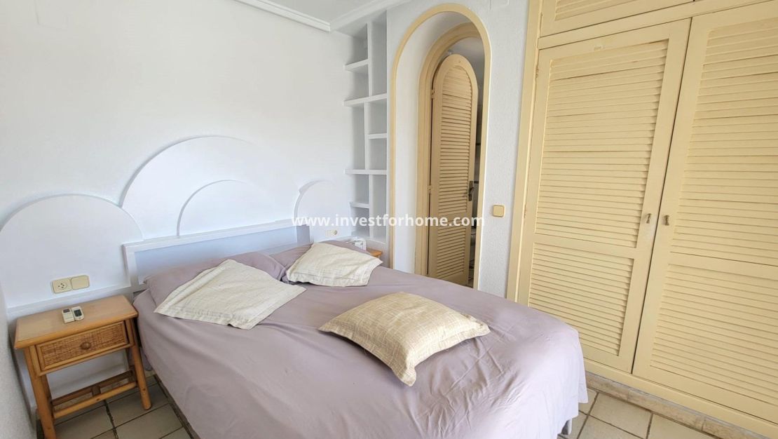 Sale - Apartment - Torrevieja - Playa De La Mata