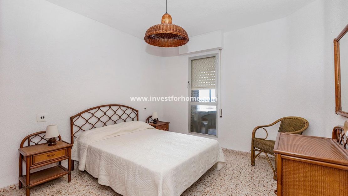 Sale - Apartment - Torrevieja - Playa de los Locos