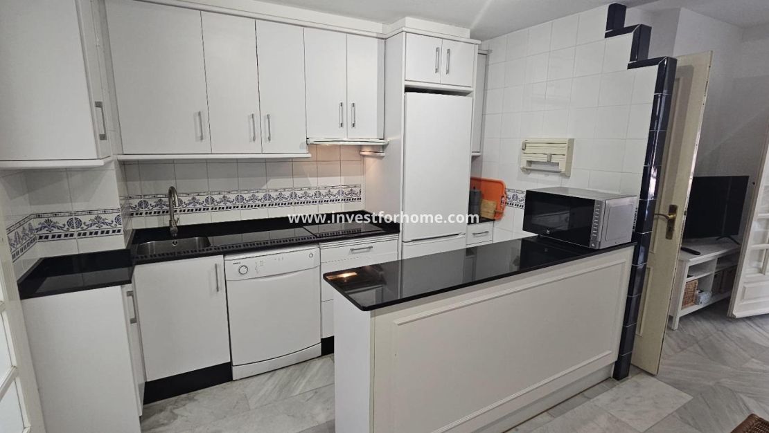 Sale - Apartment - Torrevieja - Playa de los Locos