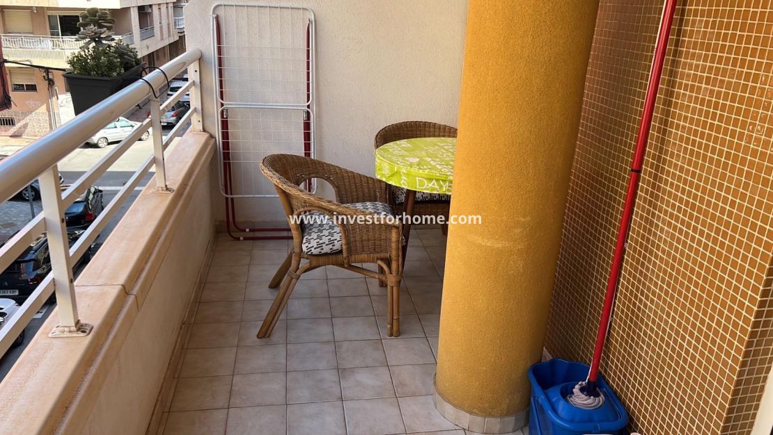 Sale - Apartment - Torrevieja - Playa de los Locos