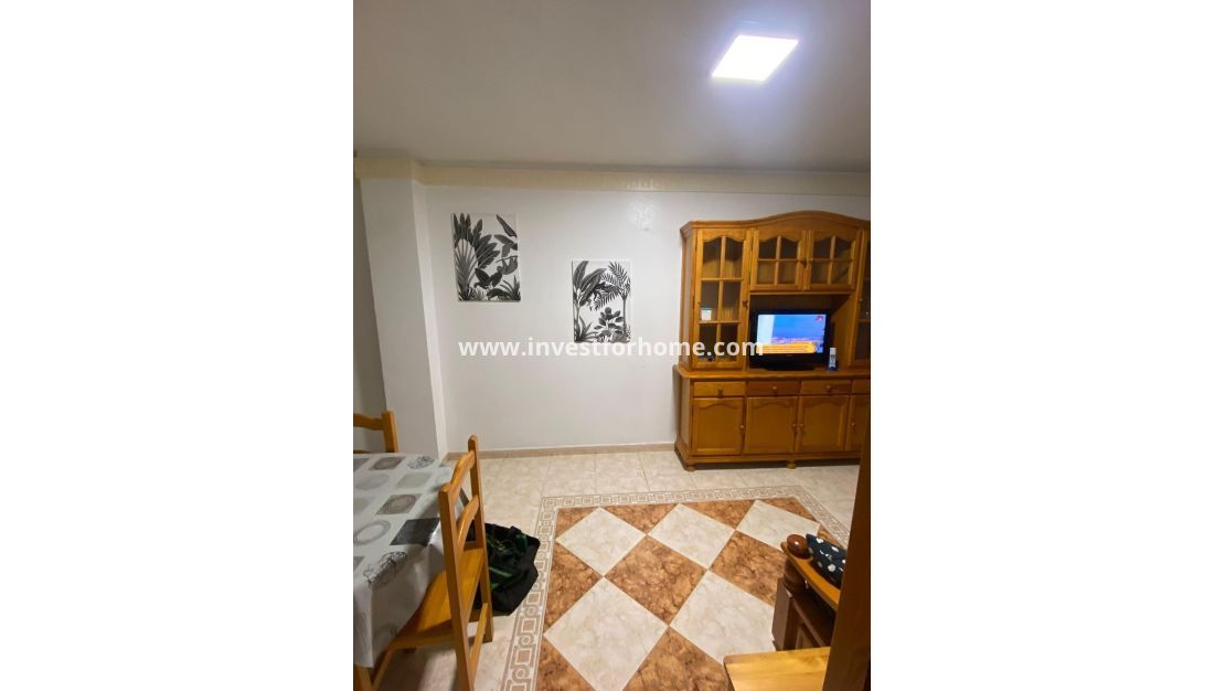 Sale - Apartment - Torrevieja - Playa de los Locos