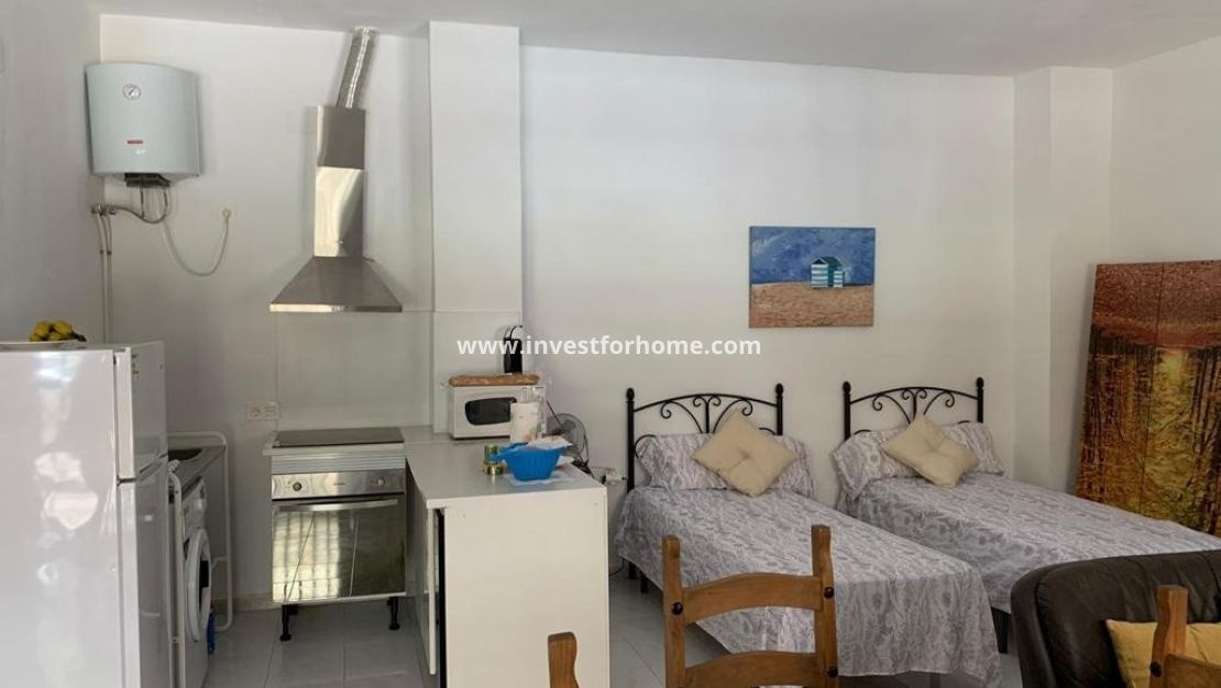 Sale - Apartment - Torrevieja - Playa de los Locos