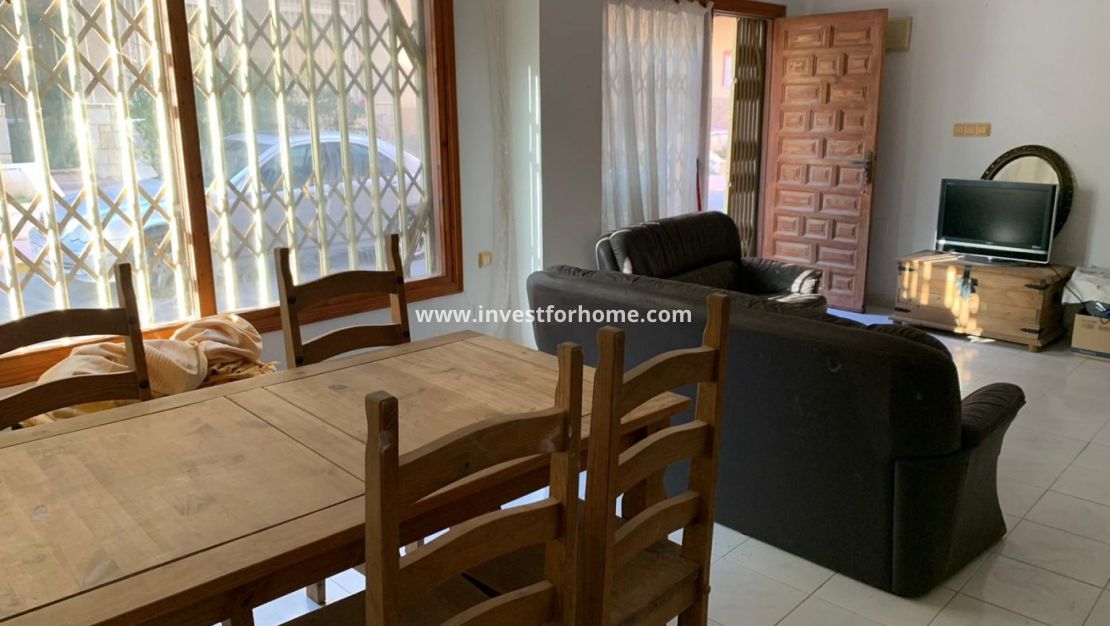 Sale - Apartment - Torrevieja - Playa de los Locos