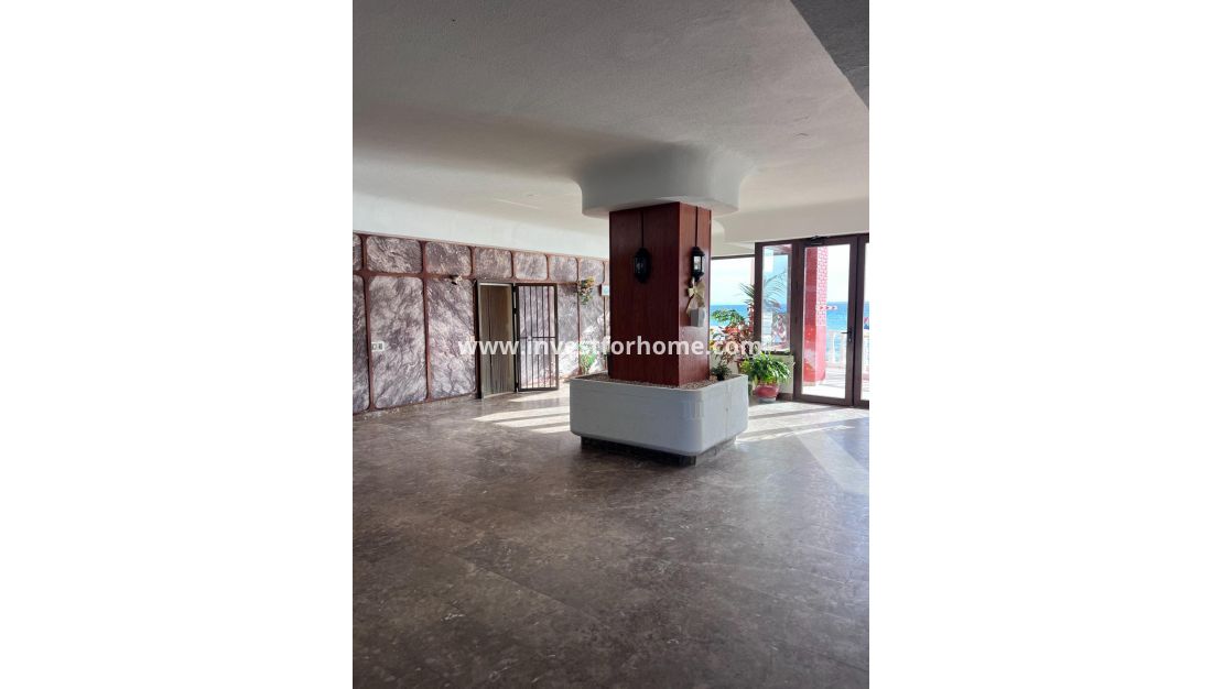 Sale - Apartment - Torrevieja - Playa de los Locos