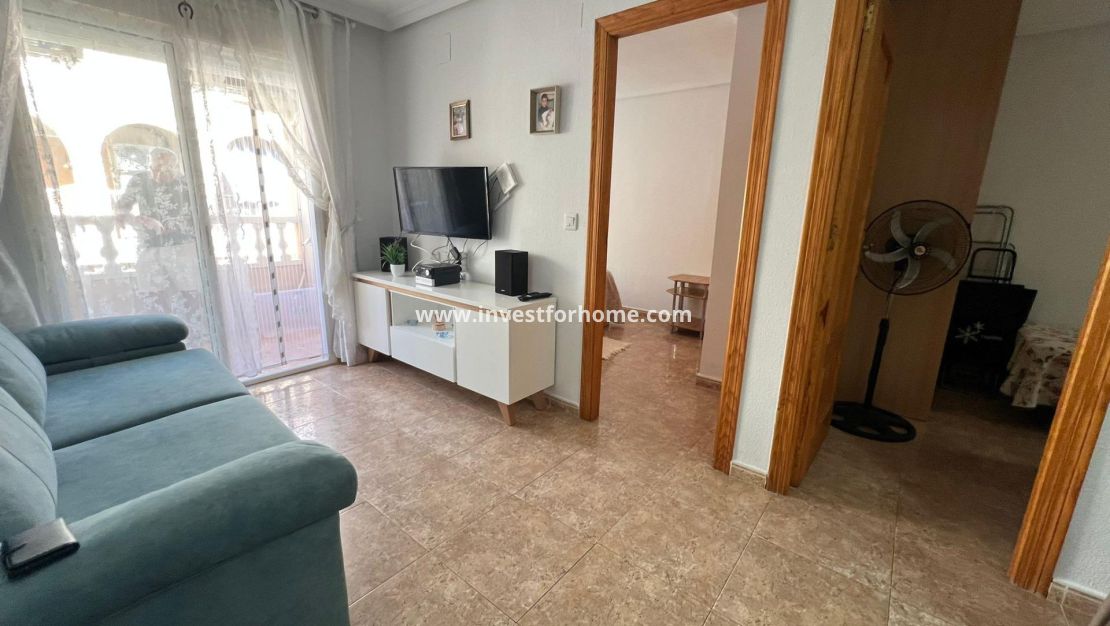Sale - Apartment - Torrevieja - Playa de los Locos