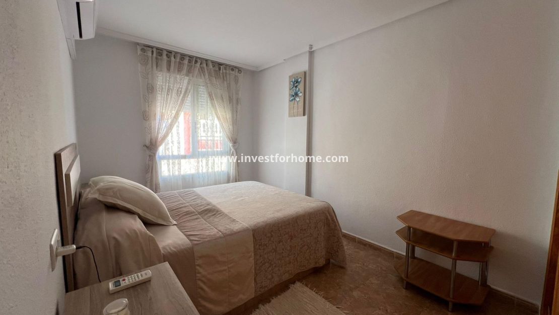 Sale - Apartment - Torrevieja - Playa de los Locos