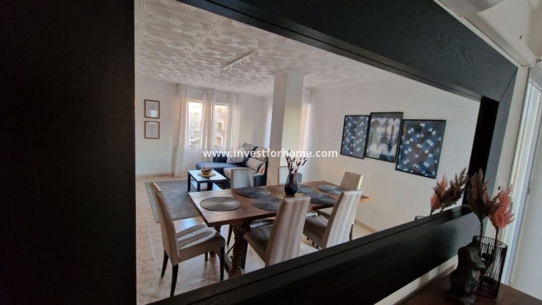 Sale - Apartment - Torrevieja - Playa de los Locos