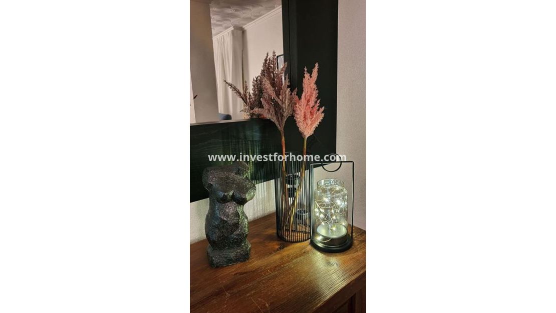 Sale - Apartment - Torrevieja - Playa de los Locos