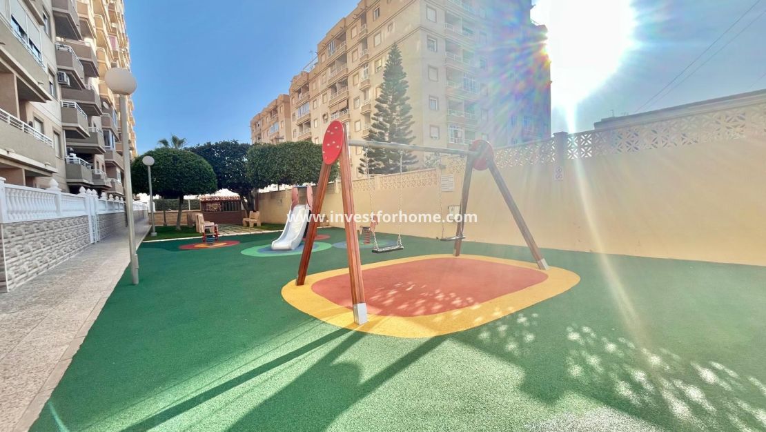 Sale - Apartment - Torrevieja - Playa de los Locos