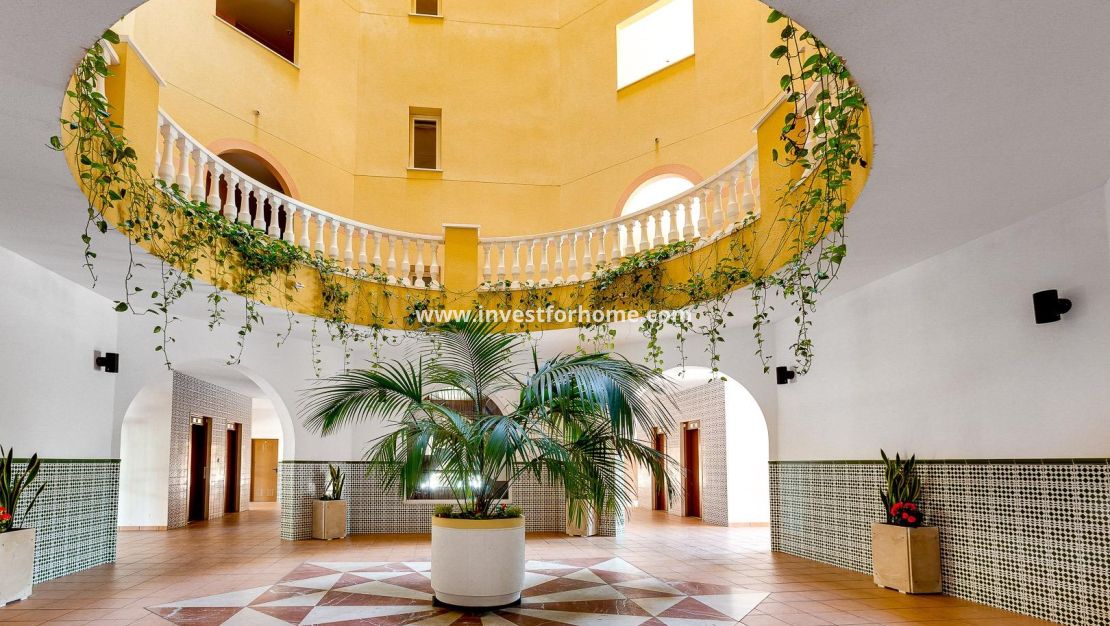 Sale - Apartment - Torrevieja - Playa de los Locos