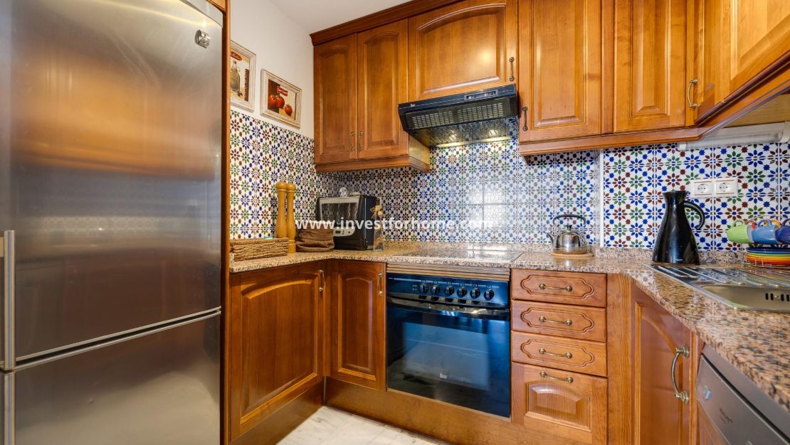 Sale - Apartment - Torrevieja - Playa de los Locos