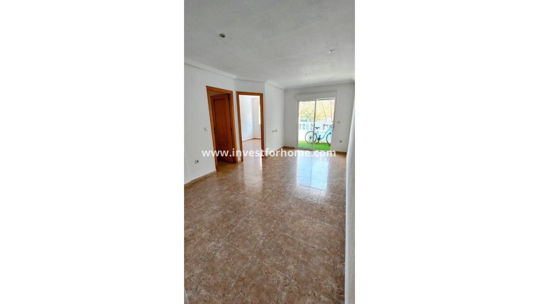 Sale - Apartment - Torrevieja - Playa de los Locos