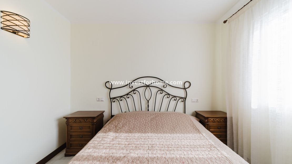 Sale - Apartment - Torrevieja - Playa de los Locos