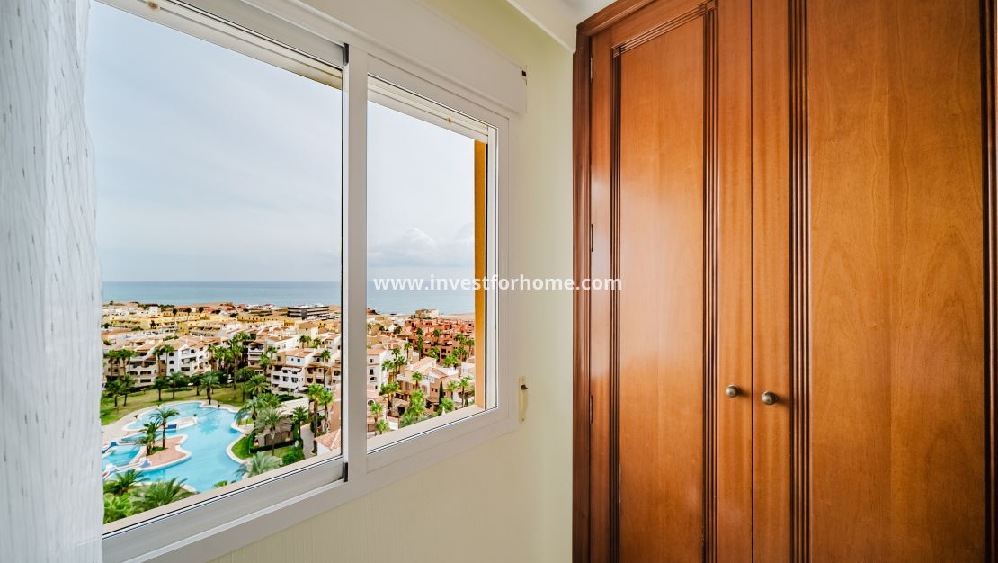Sale - Apartment - Torrevieja - Playa de los Locos