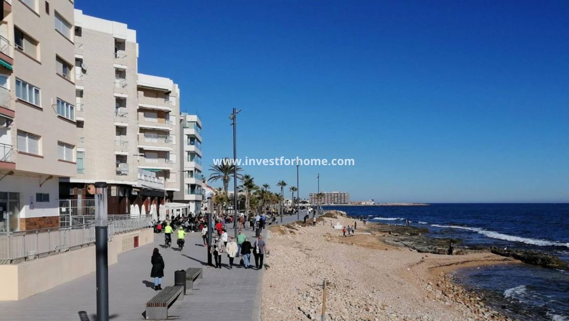 Sale - Apartment - Torrevieja - Playa de los Locos
