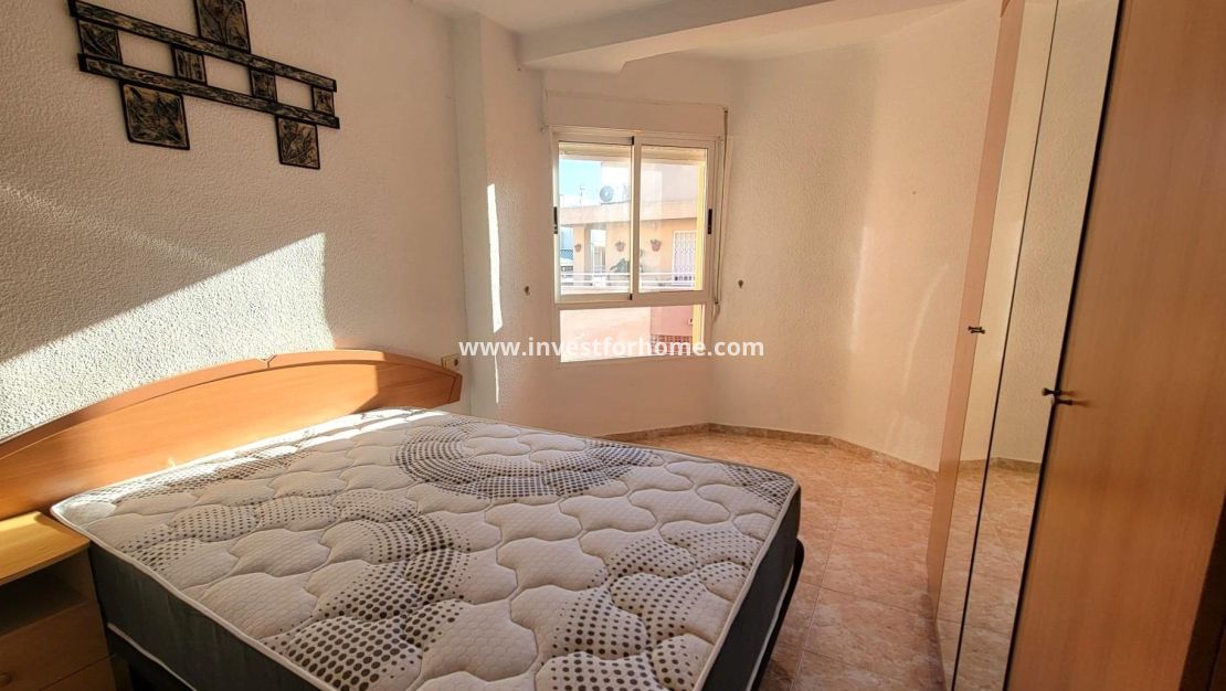 Sale - Apartment - Torrevieja - Playa de los Locos