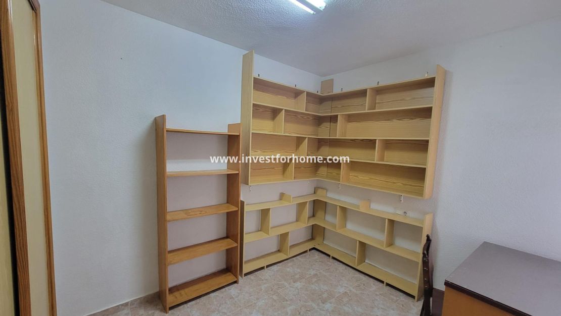 Sale - Apartment - Torrevieja - Playa de los Locos