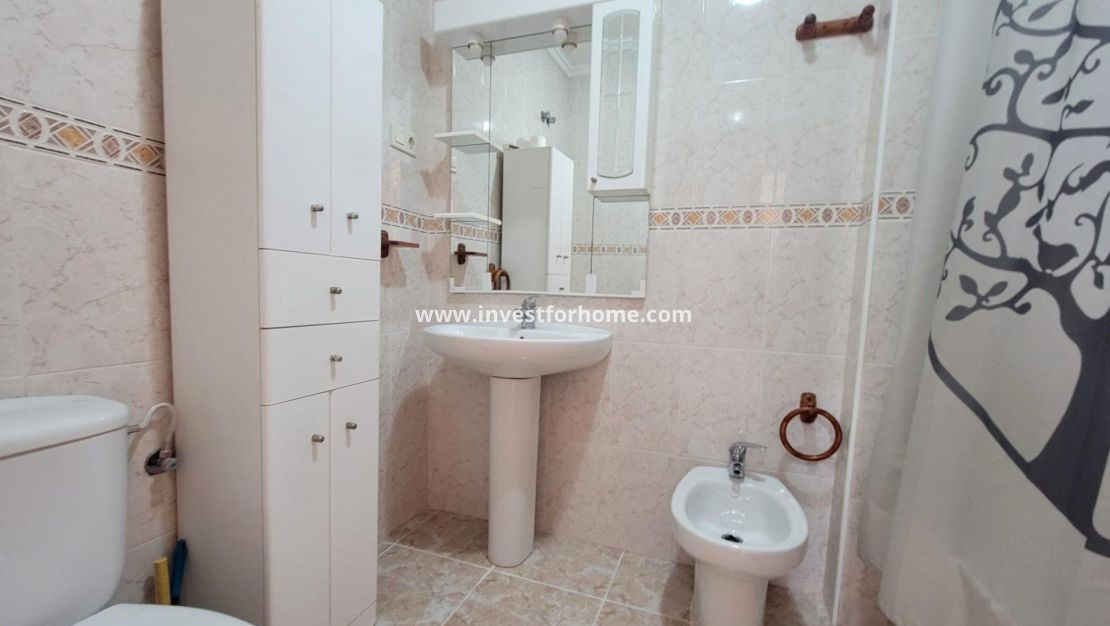 Sale - Apartment - Torrevieja - Playa de los Locos