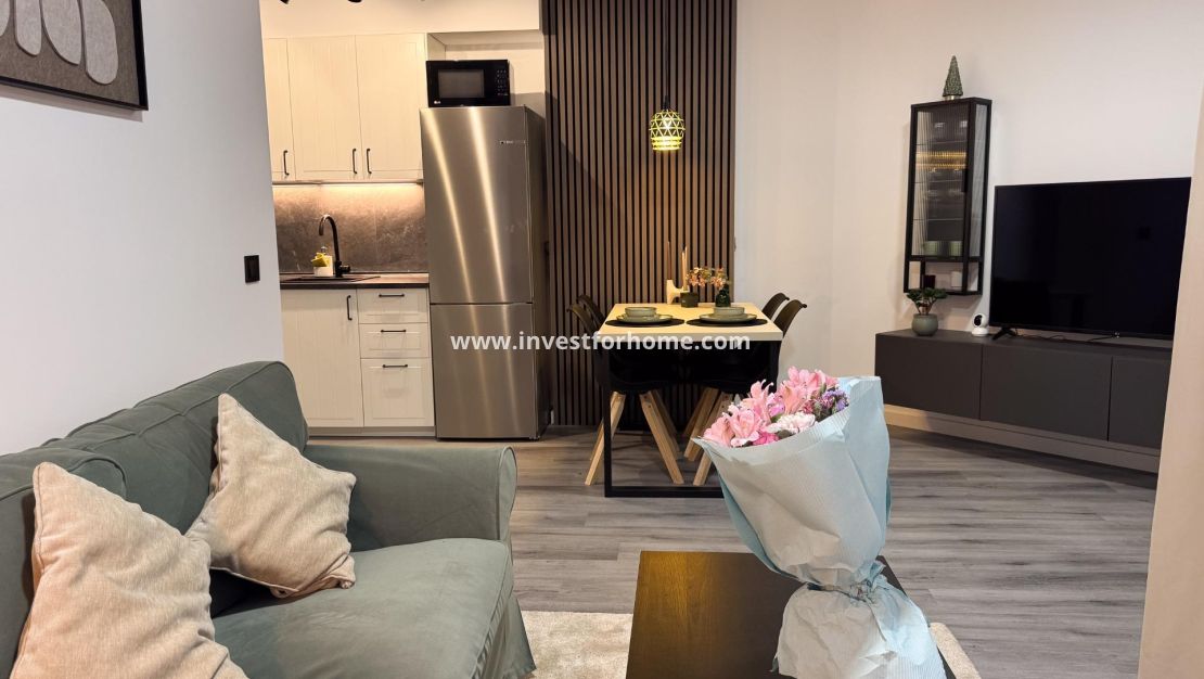 Sale - Apartment - Torrevieja - Playa de los Locos