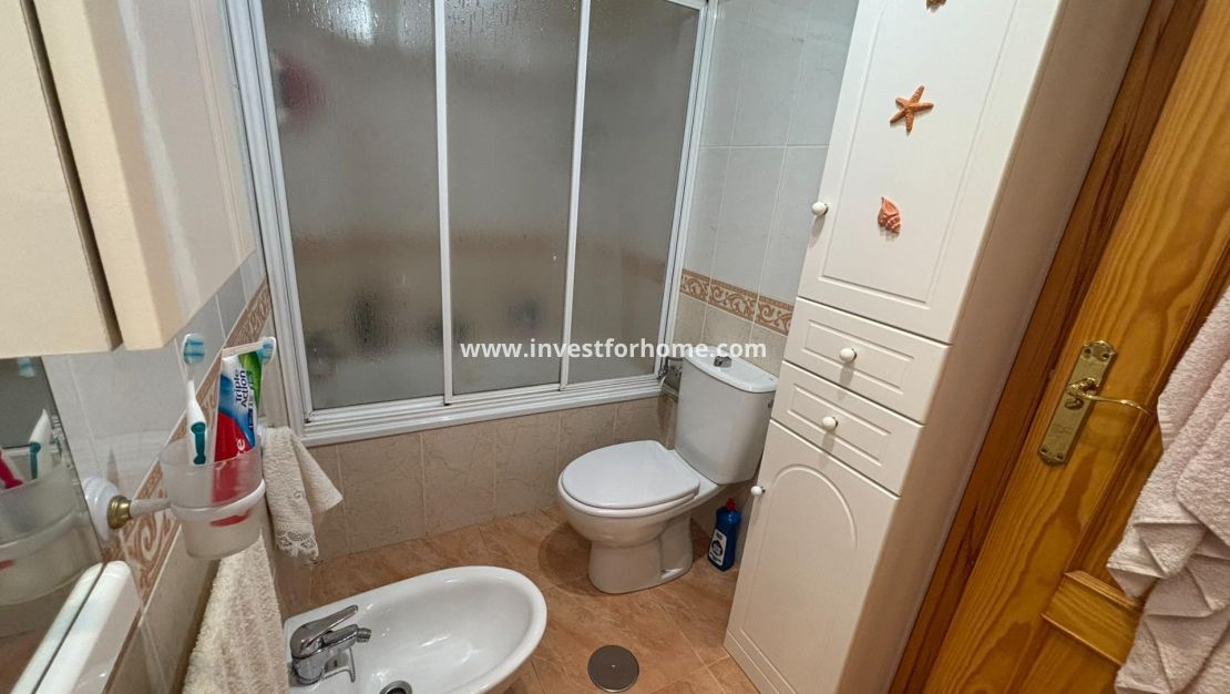 Sale - Apartment - Torrevieja - Playa de los Locos