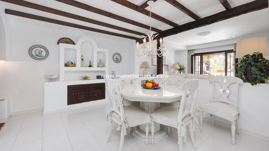 Sale - Apartment - Torrevieja - Playa de los Locos