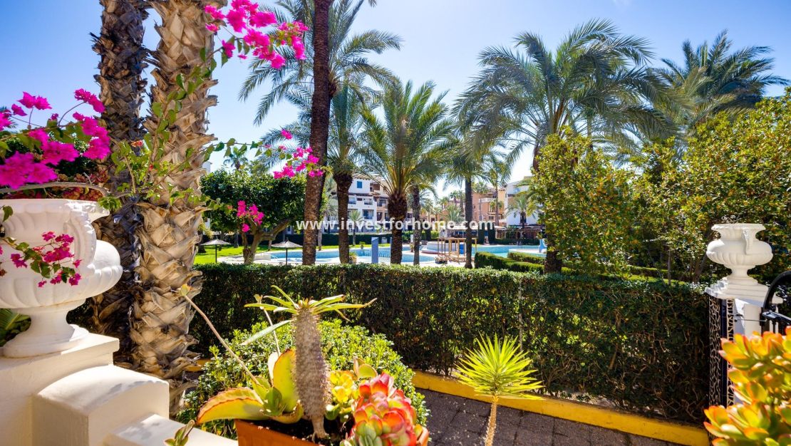 Sale - Apartment - Torrevieja - Playa de los Locos