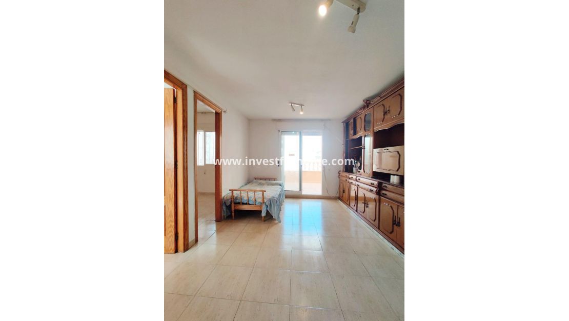 Sale - Apartment - Torrevieja - Playa de los Locos