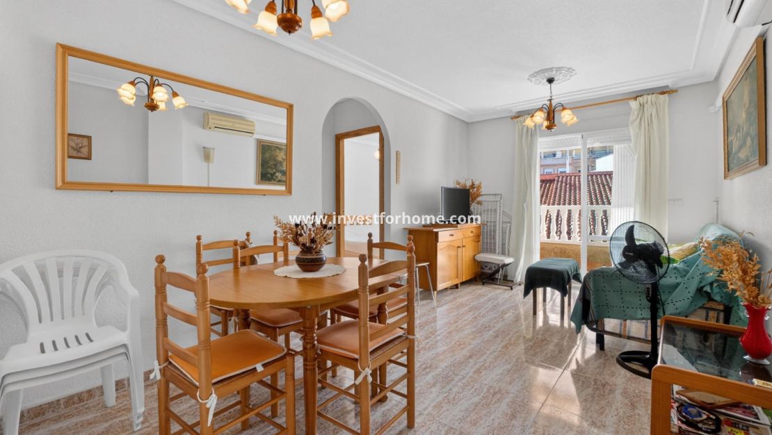 Sale - Apartment - Torrevieja - Playa de los Locos