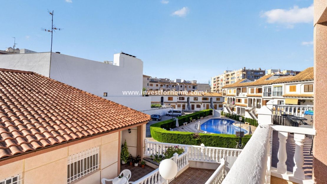 Sale - Apartment - Torrevieja - Playa de los Locos