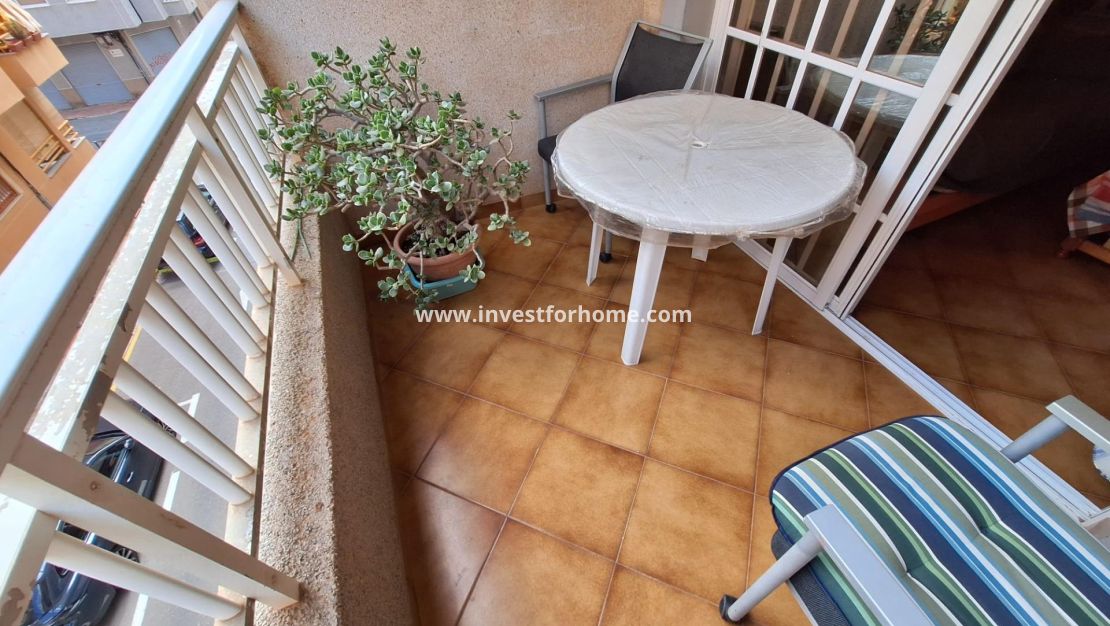 Sale - Apartment - Torrevieja - Playa de los Locos
