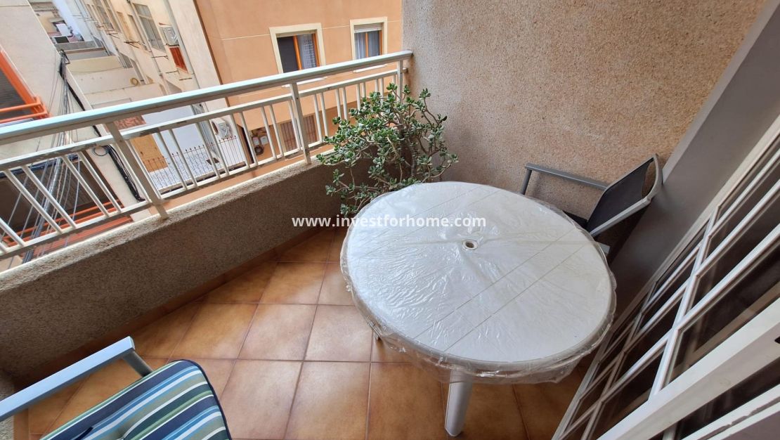 Sale - Apartment - Torrevieja - Playa de los Locos