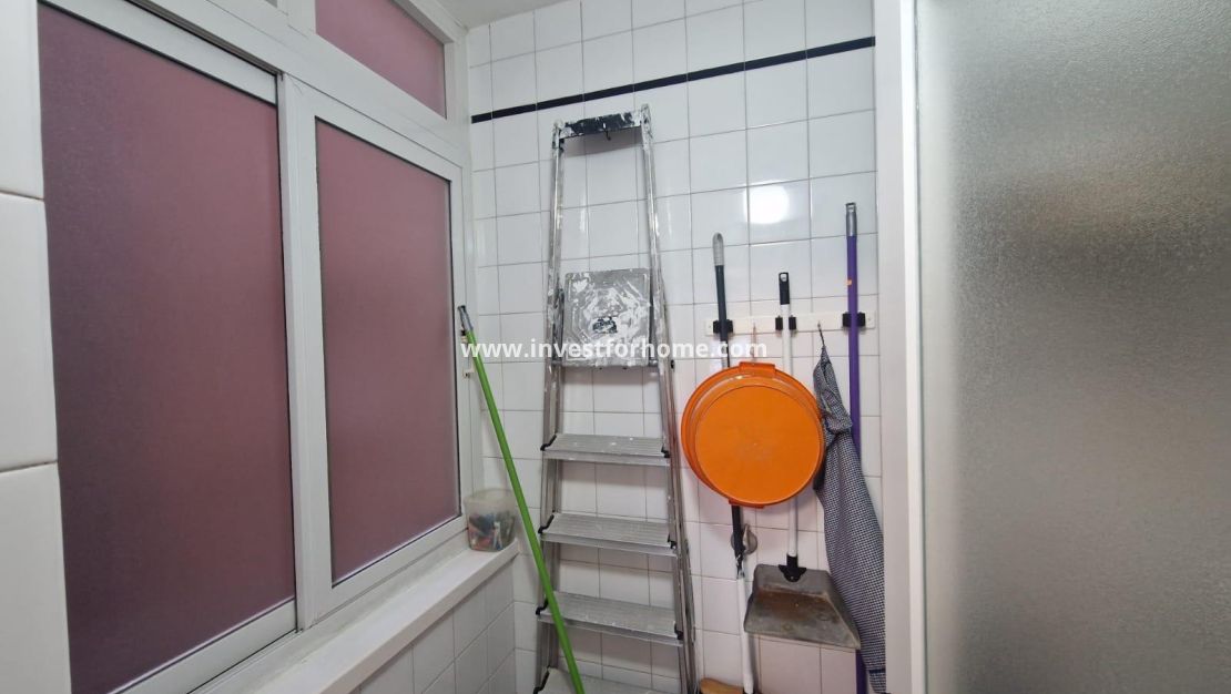 Sale - Apartment - Torrevieja - Playa de los Locos