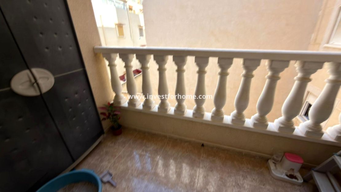 Sale - Apartment - Torrevieja - Playa de los Locos