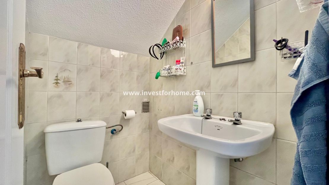 Sale - Apartment - Torrevieja - Playa de los Locos