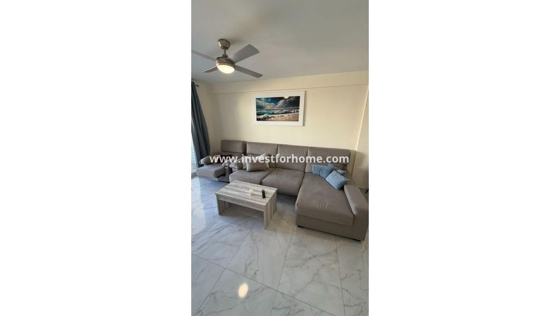 Sale - Apartment - Torrevieja - Playa de los Locos