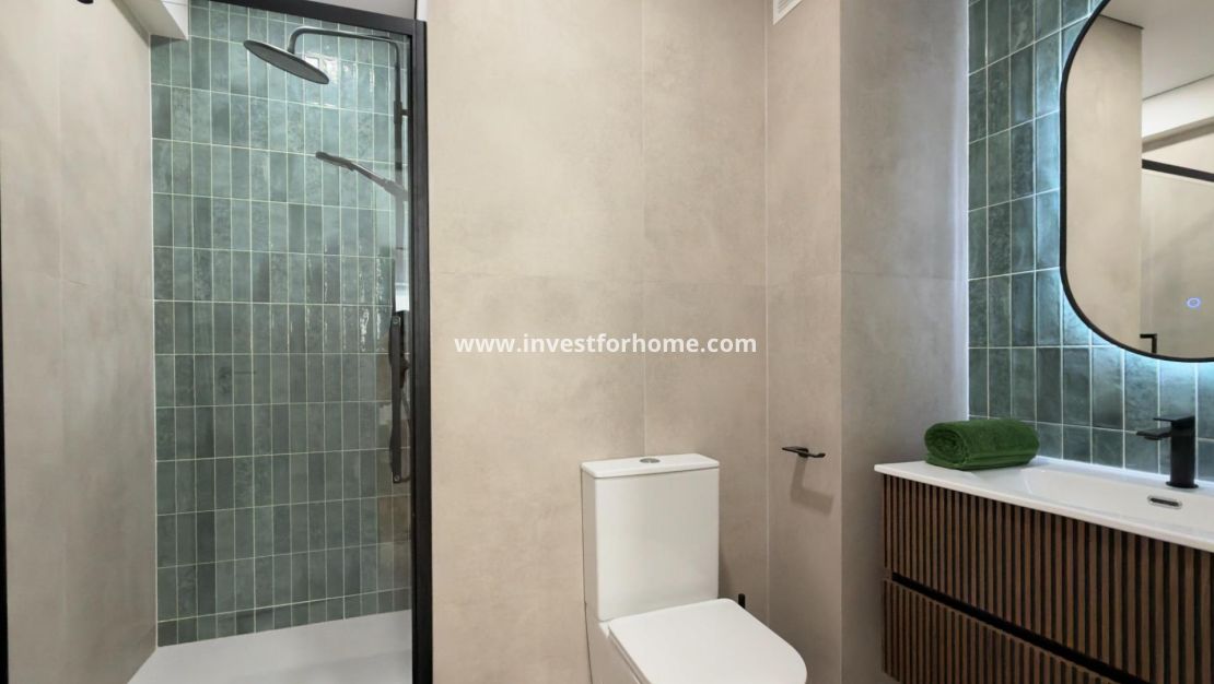 Sale - Apartment - Torrevieja - Playa de los Locos