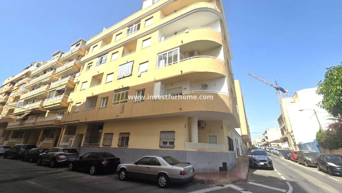 Sale - Apartment - Torrevieja - Playa de los Locos